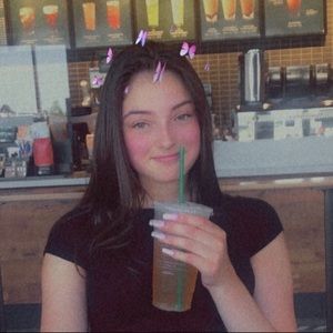 Meet your Posher, Hailey